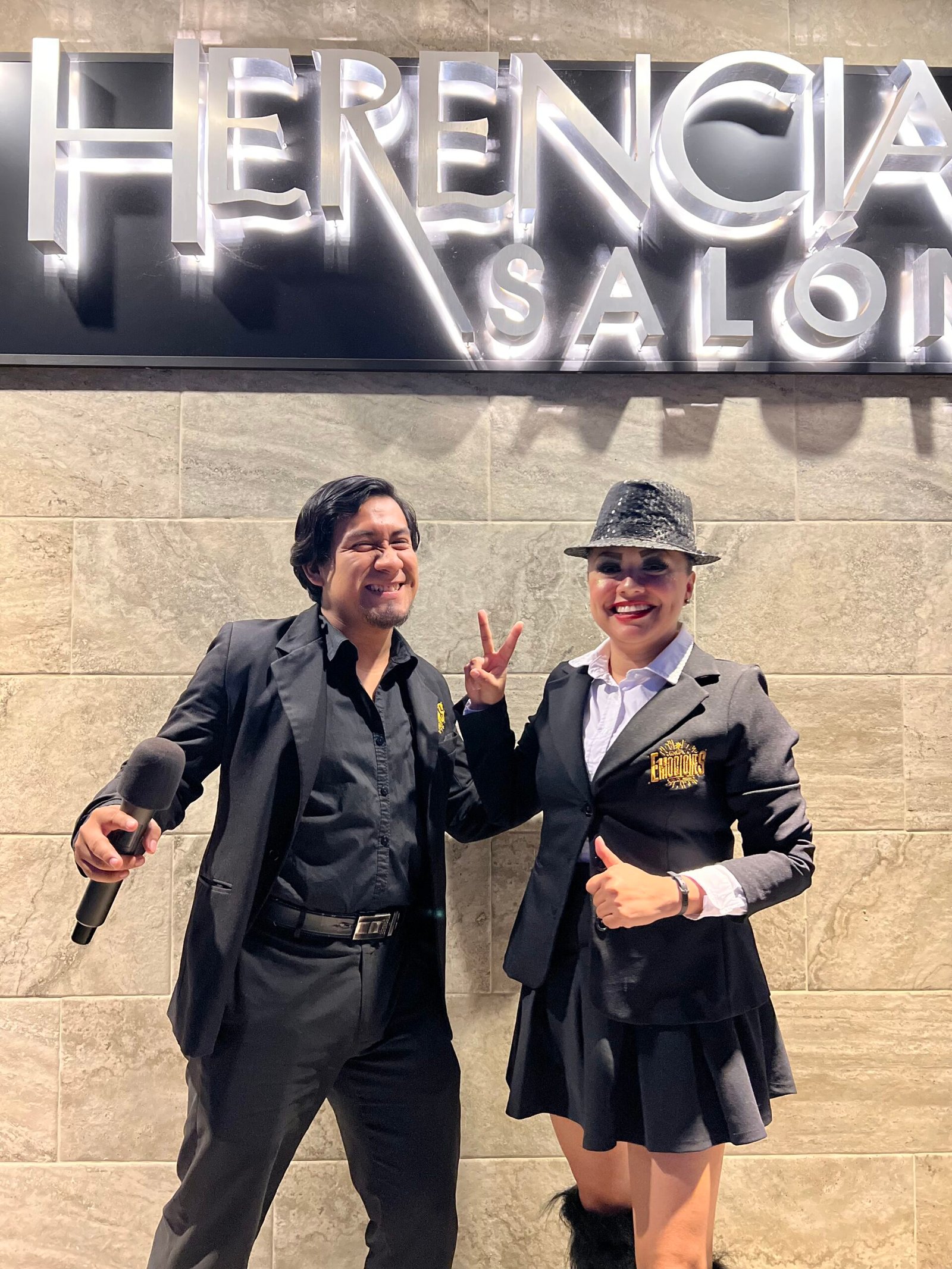 DJ y Pista Iluminada en Salón La Herencia